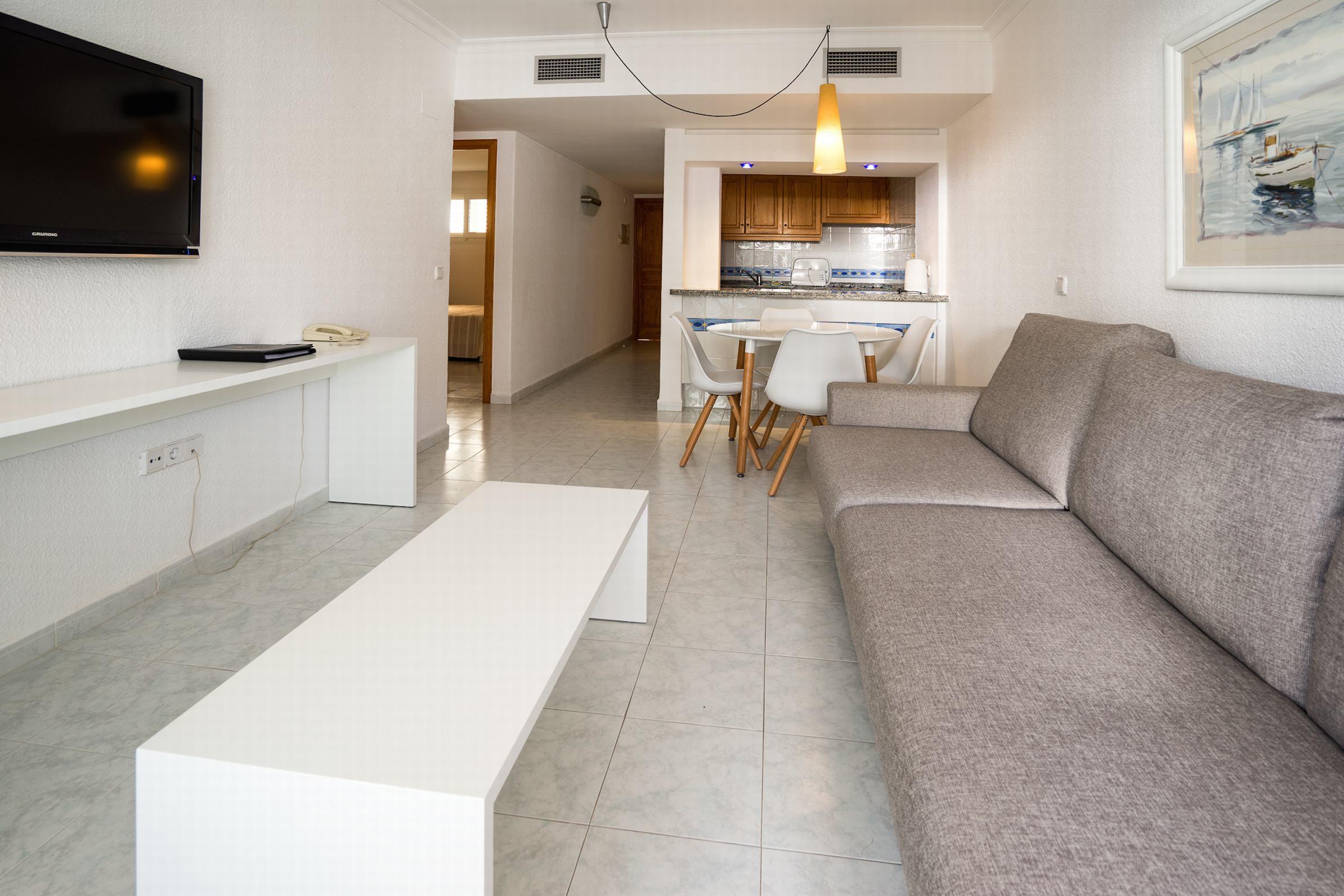 Aparthotel Duquesa Playa Santa Eularia des Riu Zewnętrze zdjęcie