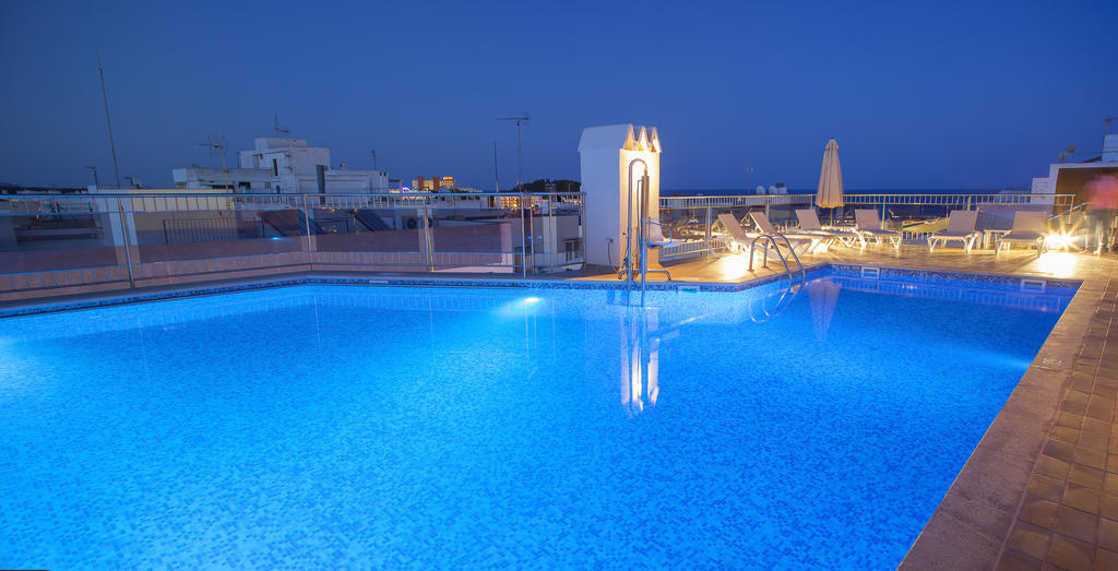 Aparthotel Duquesa Playa Santa Eularia des Riu Zewnętrze zdjęcie